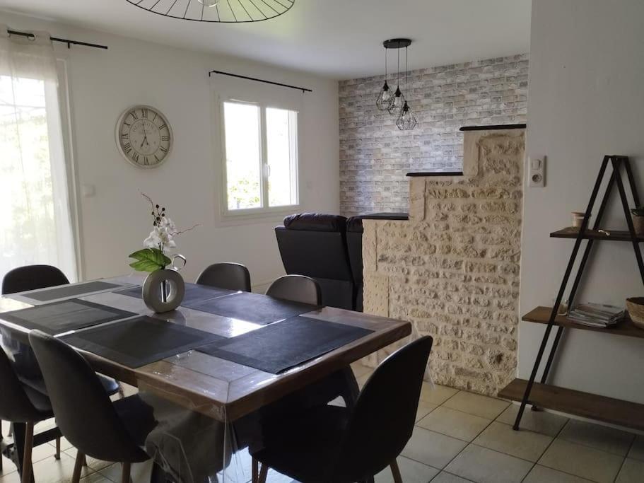 Gite Le Vieux Moulin Sansais Esterno foto