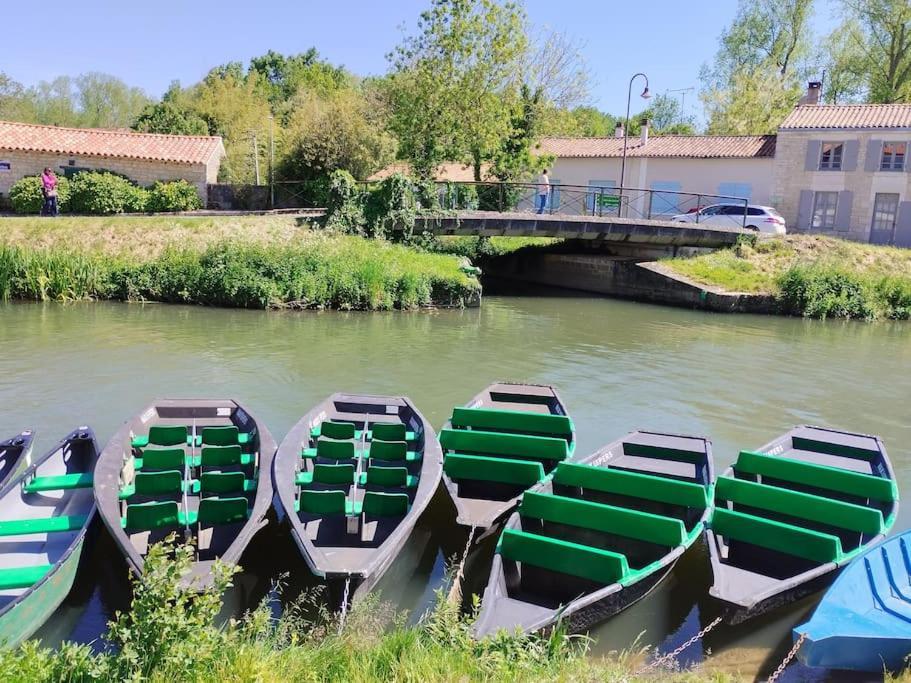 Gite Le Vieux Moulin Sansais Esterno foto